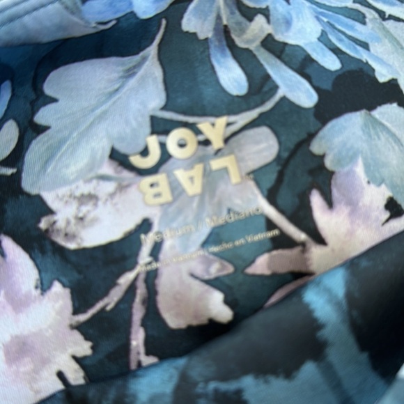 JoyLab Floral Print High-Waisted Stripe 7/8 Leggings in Moody Mum - Picture 4 of 5